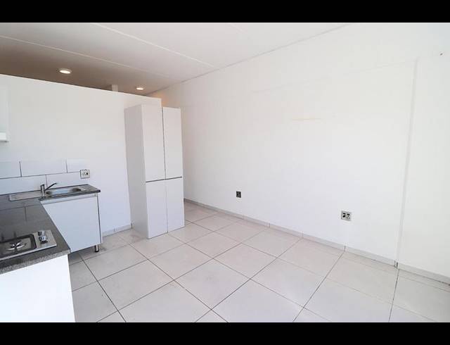 1 BEDROOM PROPERTY TO RENT IN FERNDALE